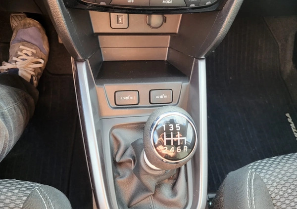 Suzuki Vitara cena 61900 przebieg: 21000, rok produkcji 2021 z Kłobuck małe 704